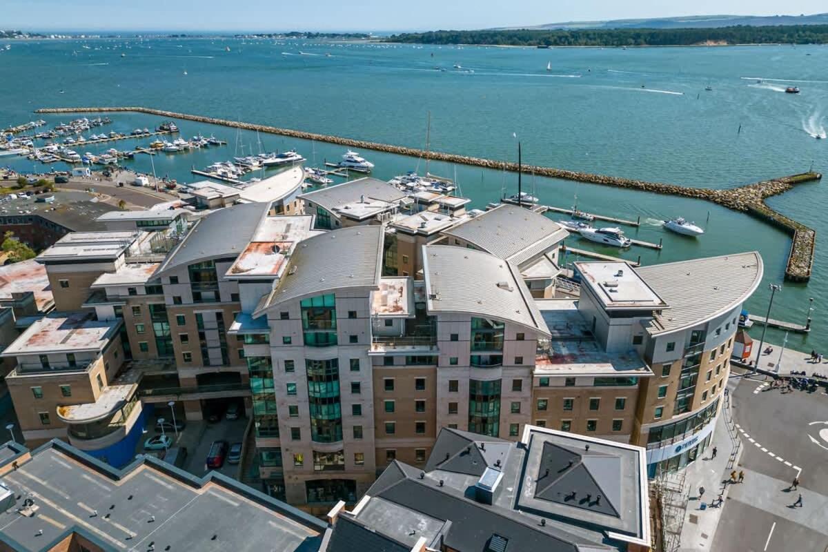 Tally Ho Poole Exterior photo